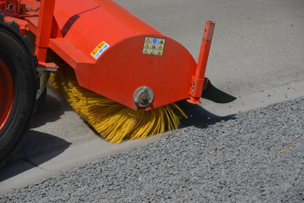 Balayeuse orientable